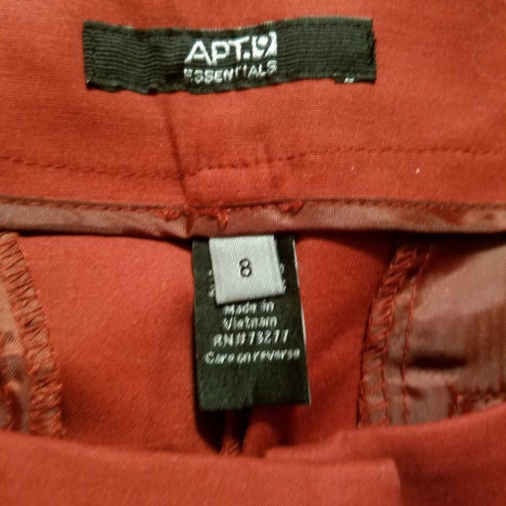 Apt 9 Rust Shorts Size 8 - image 3